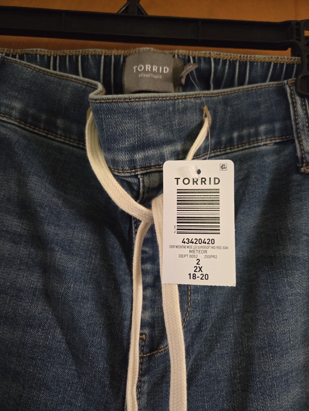 Torrid Crop Weekend Jeans - Picture 2 of 3